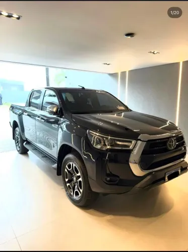 Toyota Hilux CD SRX 4X4 2.8 TDI 16V Diesel Aut. 2021