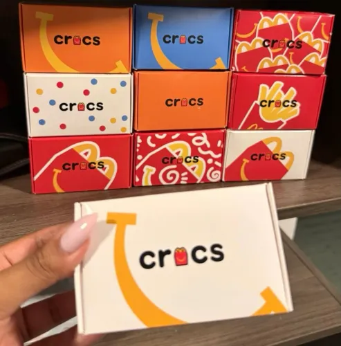 Brinquedo Crocs Mc Donald?s