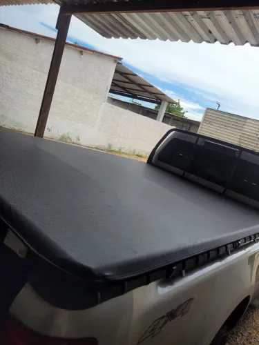 Vende-se capota maritima s10 cabine simples.