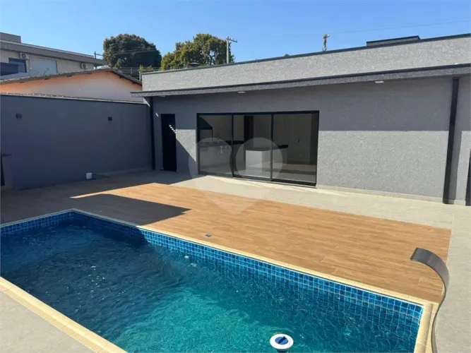 Casa térrea com 4 quartos à venda em Jardim dos pinheiros - SP