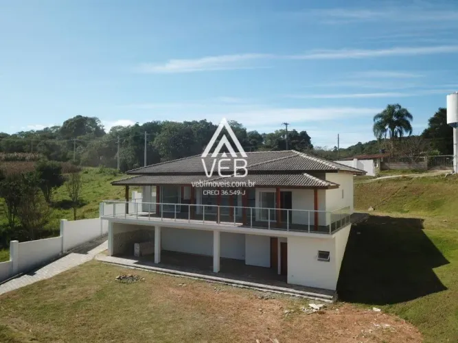 Chácara para Venda em Piedade, Piraporinha, 3 dormitórios, 1 suíte, 3 banheiros, 6 vagas