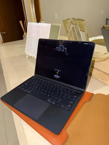 MacBook Air M2 2022 | 16GB RAM | SSD 256GB | Meia-noite