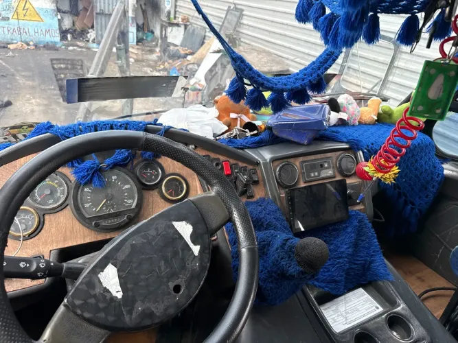Vendo micro ônibus 