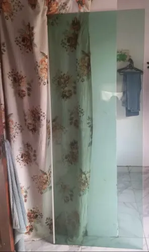 Duas portas de vidro