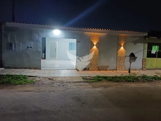 Casa à venda no Conjunto Rio Mamoré  Castanheira