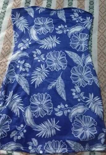 Roupas e acessórios