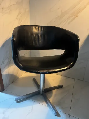 VENDO ESSA CADEIRA