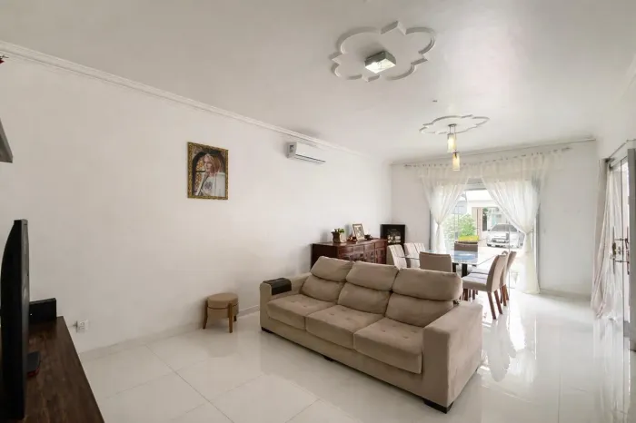 Vendo casa no Cond. Park Ville| Ananindeua| 170m2| 03 quartos| 02 vagas|
