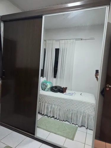 Guarda-roupa