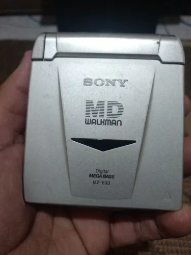 Sony MD Walkman MZ-E33