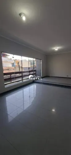 Sobrado com 4 quartos para aluguel no bairro Jardim Nóbrega em Mauá | 1 suíte 5 vagas