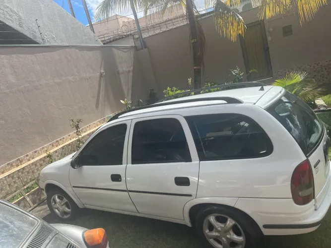 Chevrolet Corsa Wagon GL 1.6 MPFI 4P 1997