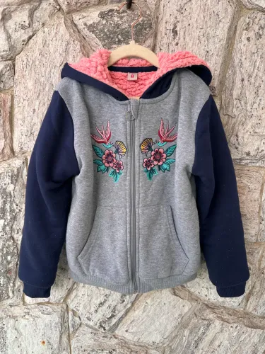 Casaco inverno menina com capuz - 08 anos. 
