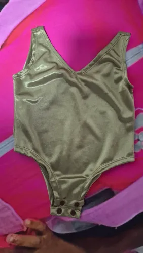 Roupa menina