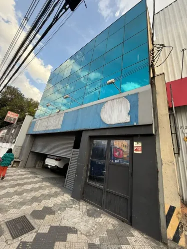 Loja na Avenida dos Autonomistas, 2725 803 m²
