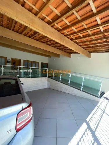 Casa com piscina 200M²no Cidade Vista Verde, SJC