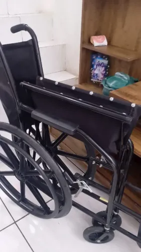 Cadeira de roda e Andador