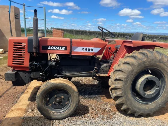 Trator Agrale 4300