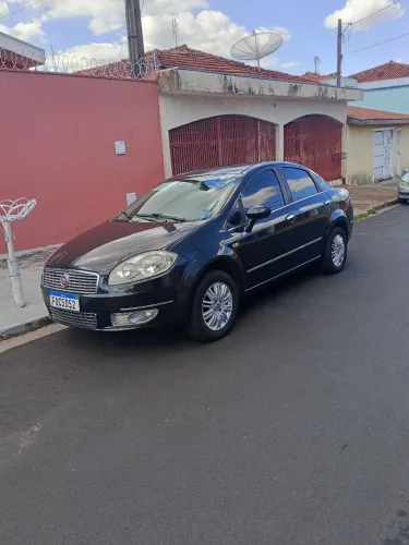 Fiat Linea Essence Dualogic 1.8 Flex 16V 4P 2014