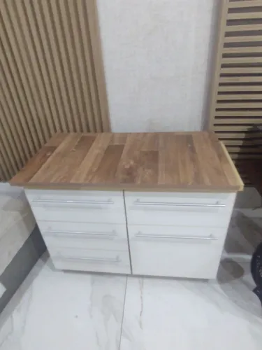 Comoda quarto