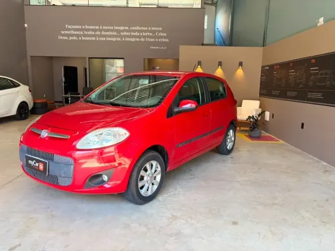 Fiat Palio Attractive 1.0 EVO Fire Flex 8V 5P 2014