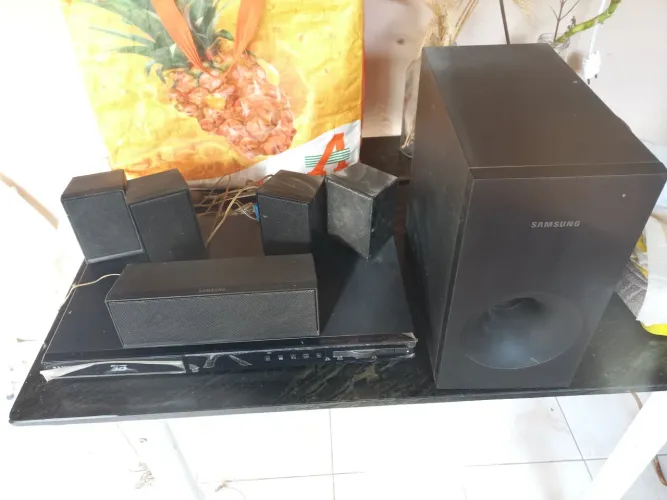Home Theater Blue-Ray 3D Samsung HT-F4505