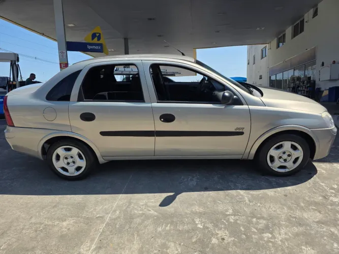 Chevrolet Corsa Sed. JOY 1.0/ 1.0 Flexpower 8V 4P 2005