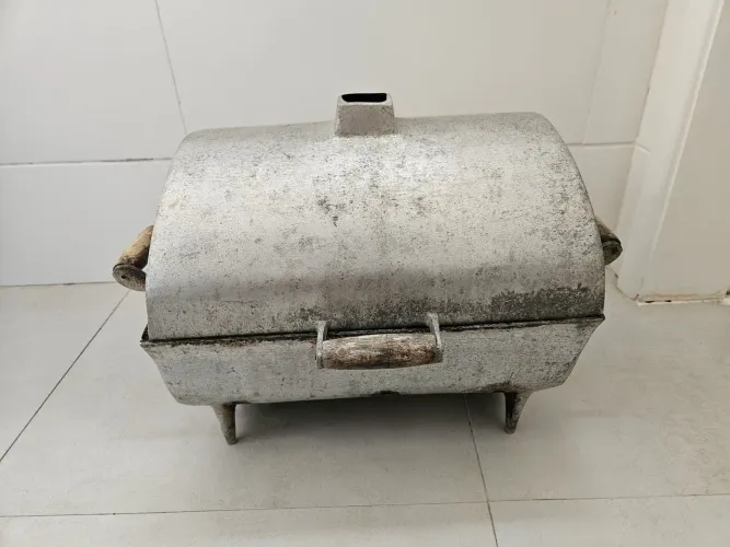 Churrasqueira de alumínio