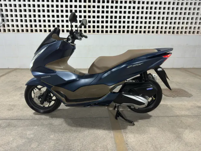 Pcx Dlx 2024 única dona