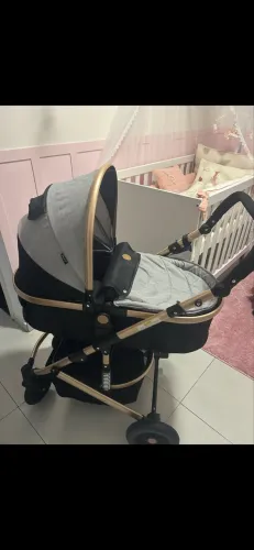 Carrinho de bebê Moisés