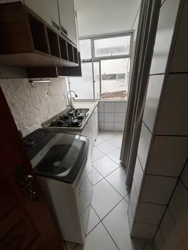 Kitnet na Graça semimobiliada 1.500 reais