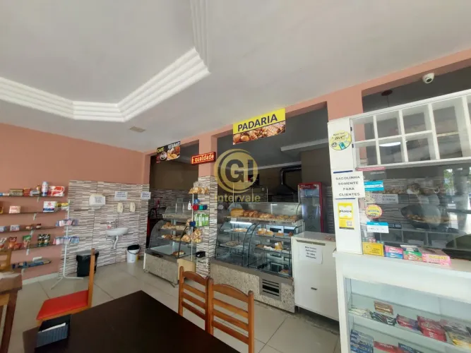 PADARIA EM PLENO FUNCIONAMENTO EM EXCELENTE LOCALIZAÇÃO JACAREÍ-SP