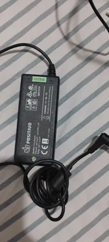Fonte para notebook positivo 19v 3.4a