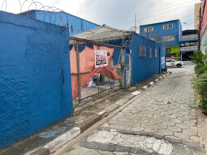 TERRENO DE 450m² NO Km 18 - OPORTUNIDADE ÚNICA PARA INVESTIR EM SEU NEGÓCIO!