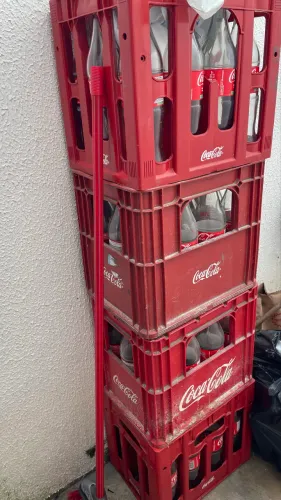 4 engradados de coca 1L retornável 