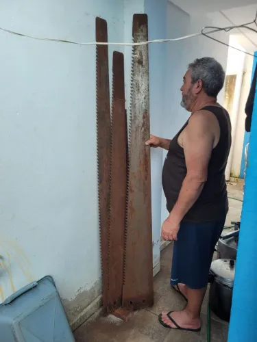 V serrotão 2 m 1,85 e 1,95 MT 320 reais cada antigo