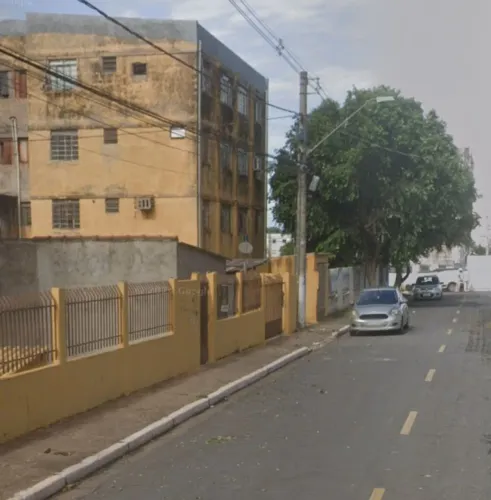 Apto São Carlos X Carro 