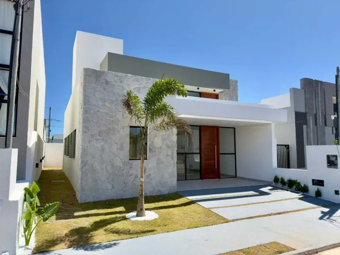 Padang Beach Residence [2370]