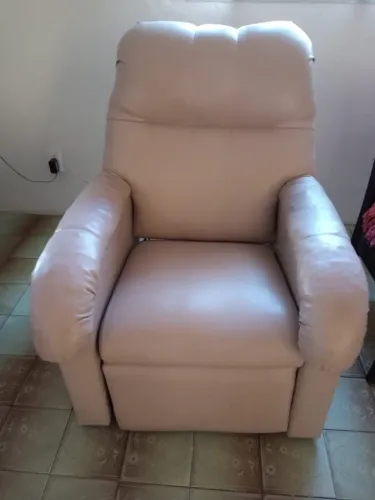 Poltrona do Papai Reclinável - Ótimo Estado