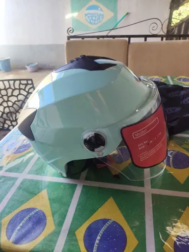 Capacete moto elétrica