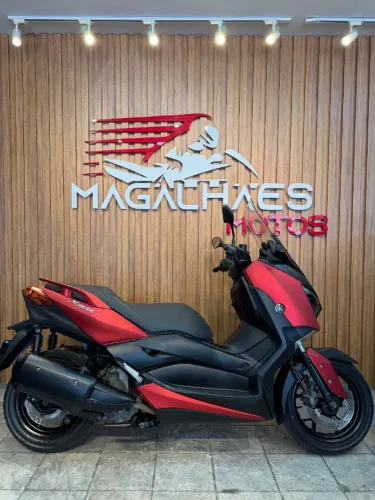 Xmax 250 ABS 2022 - Financiamento bancário e cartão