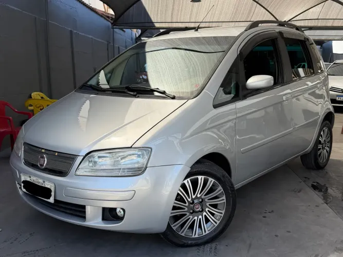 Fiat Idea ELX 1.4 MPI Fire Flex 8V 5P 2010