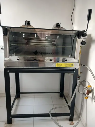 FORNO INDUSTRIAL A GÁS