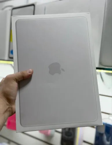Macbook neo 8gb / 256gb novo lacrado LOJA FÍSICA 1 ano de garantia Apple ( 256 gb )