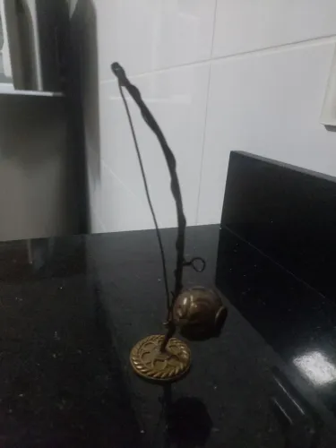 Peça de bronze 