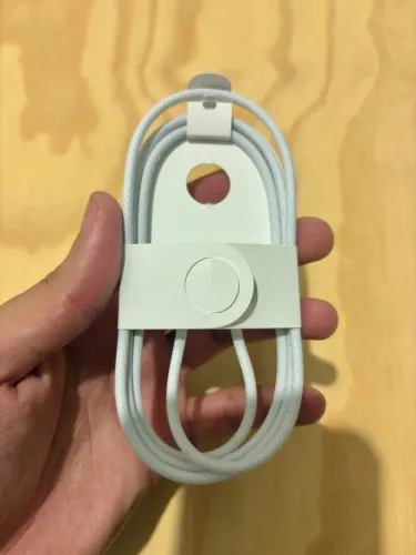 Cabo iPhone Original Nunca Usado