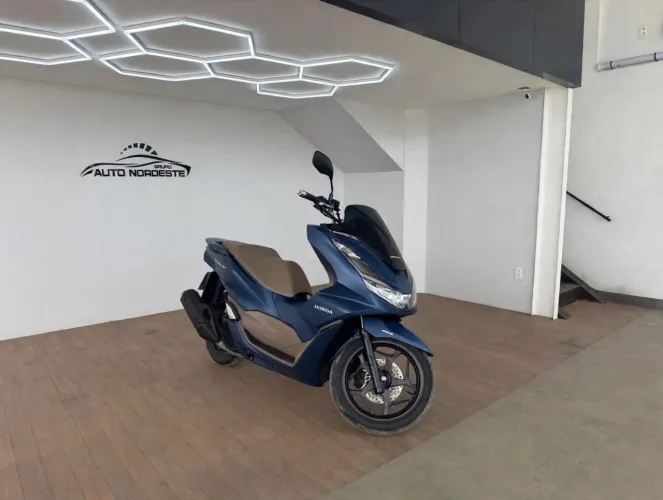 Honda PCX 160 DLX 2024