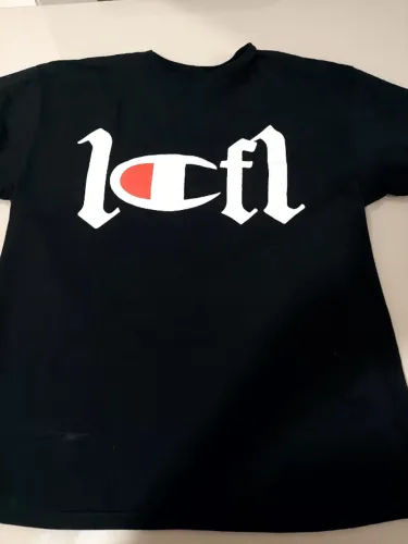 Champion x Exclusiviist Camiseta 1cf1
