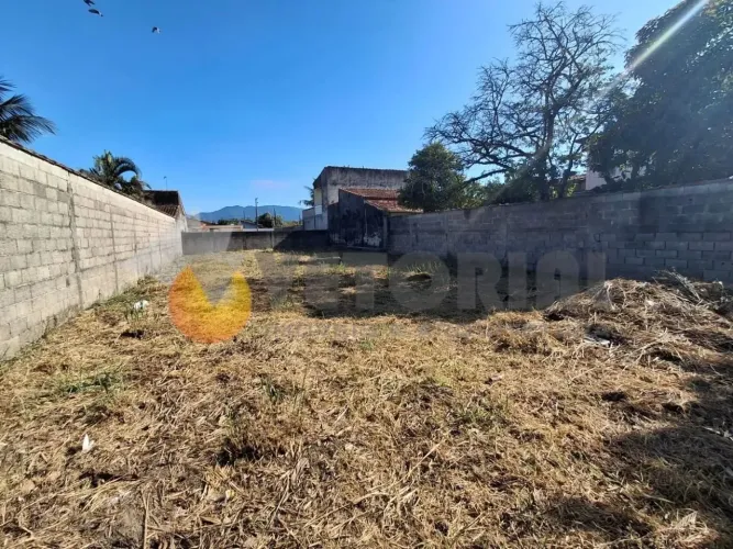 Terreno à venda, 360 m² por R$ 390.000,00 - Pontal de Santa Marina - Caraguatatuba/SP