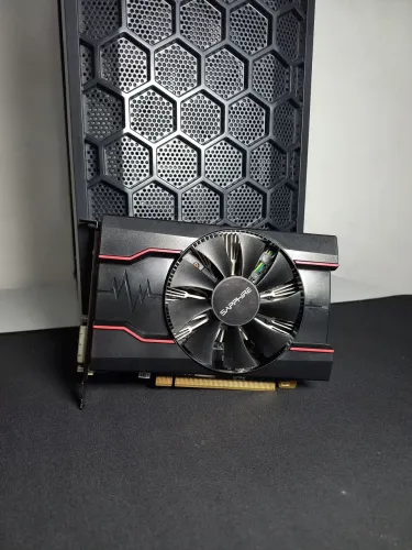RX550 4GB (Não dá vídeo)<br>